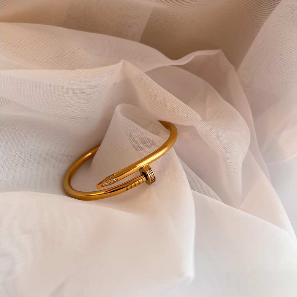 Luxury Bangle Bracelet